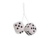Plyšové kocky do auta – biele fuzzy dice 6 x 6 cm