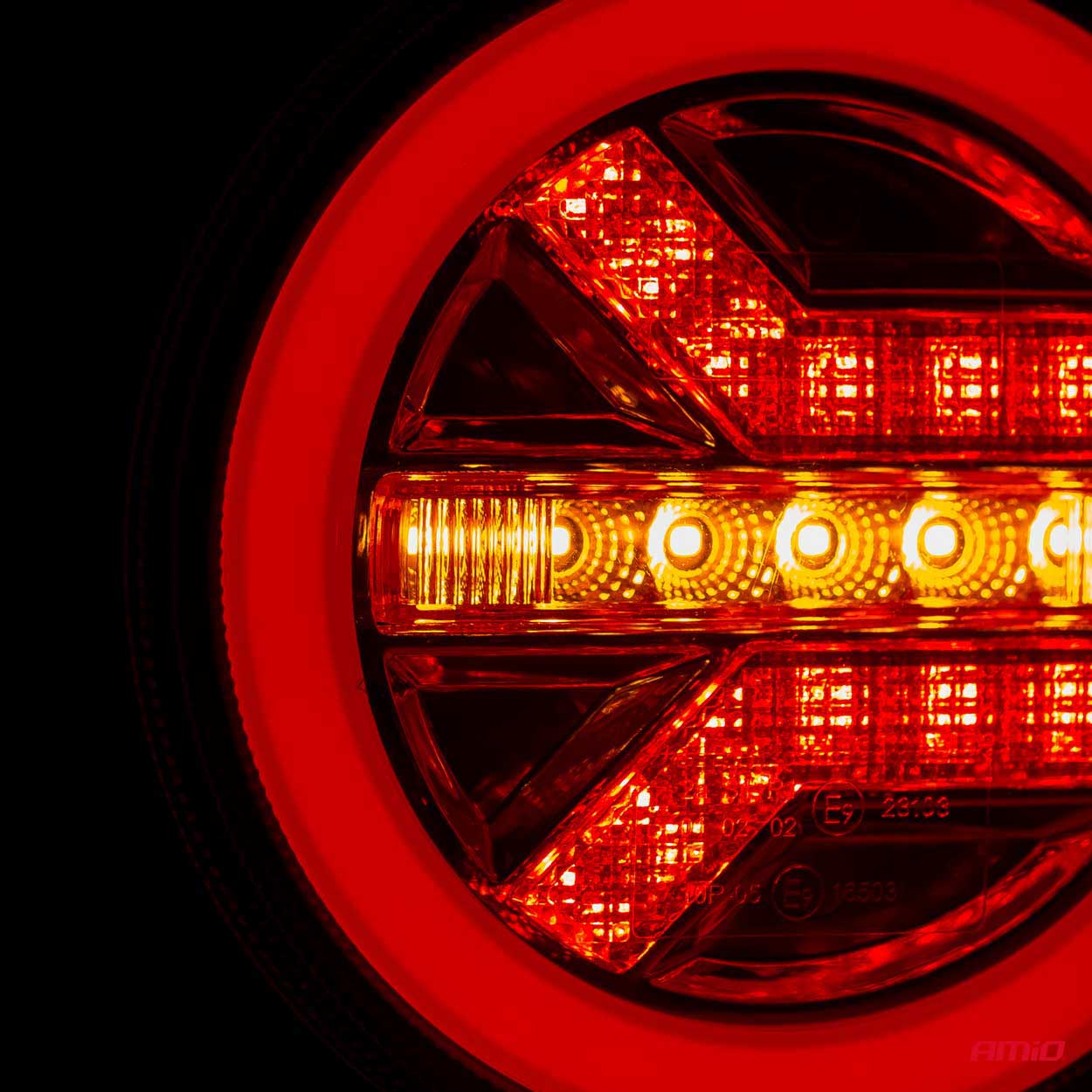Kombinované LED zadné svetlo s krytím IP67