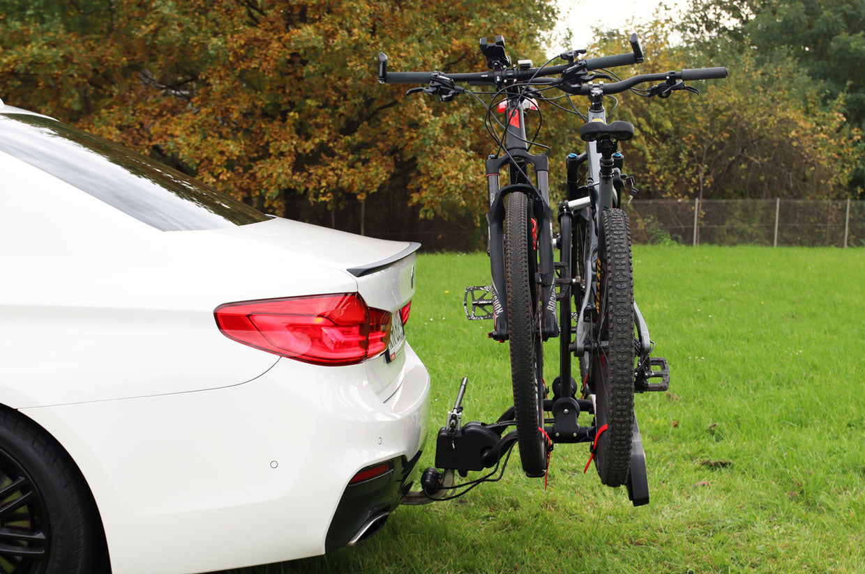 Cykelholder til to cykler med vippefunktion
