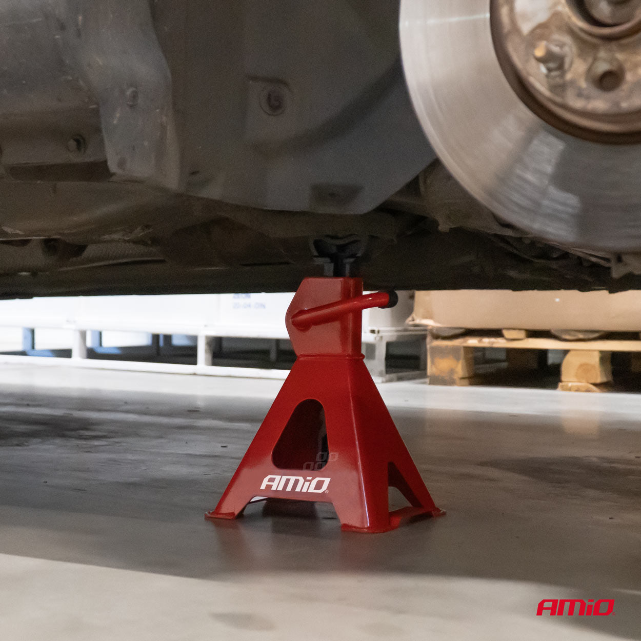 Justerbar donkraftbuk i metal