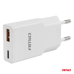 Kompakt GaN-vægoplader med to USB-udgange
