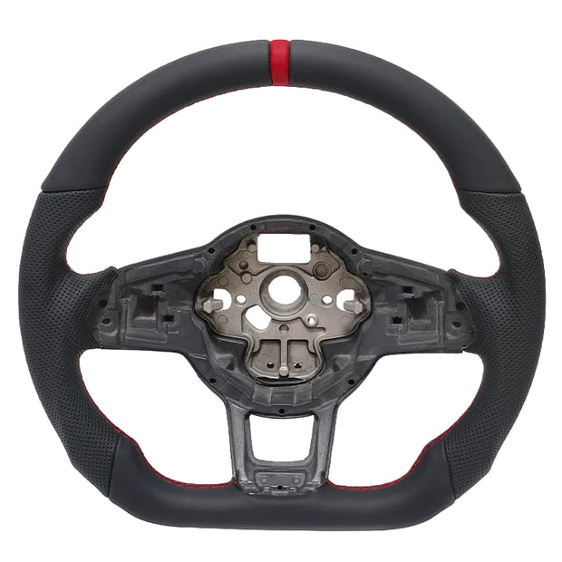 Kožený športový volant pre VW Golf, Polo, Tiguan a Passat - štýl GTI s pruhom
